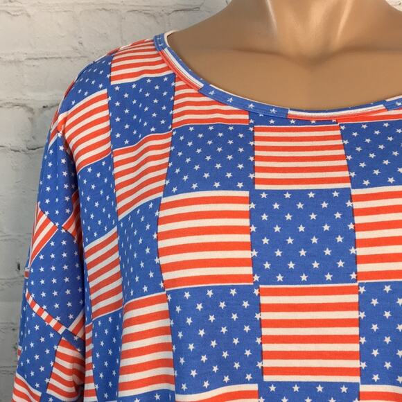 LuLaRoe Irma Top Patriotic Stars & Stripes Pattern Size Large Red‎ White Blue - Picture 4 of 11